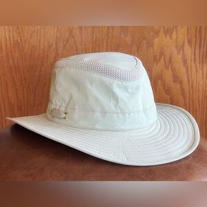 Tilley Airflo khaki, 7 1/4